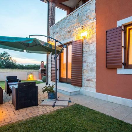 Apartman Irena Pula Buitenkant foto
